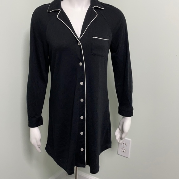 Soma black button down nightshirt - Picture 2 of 9